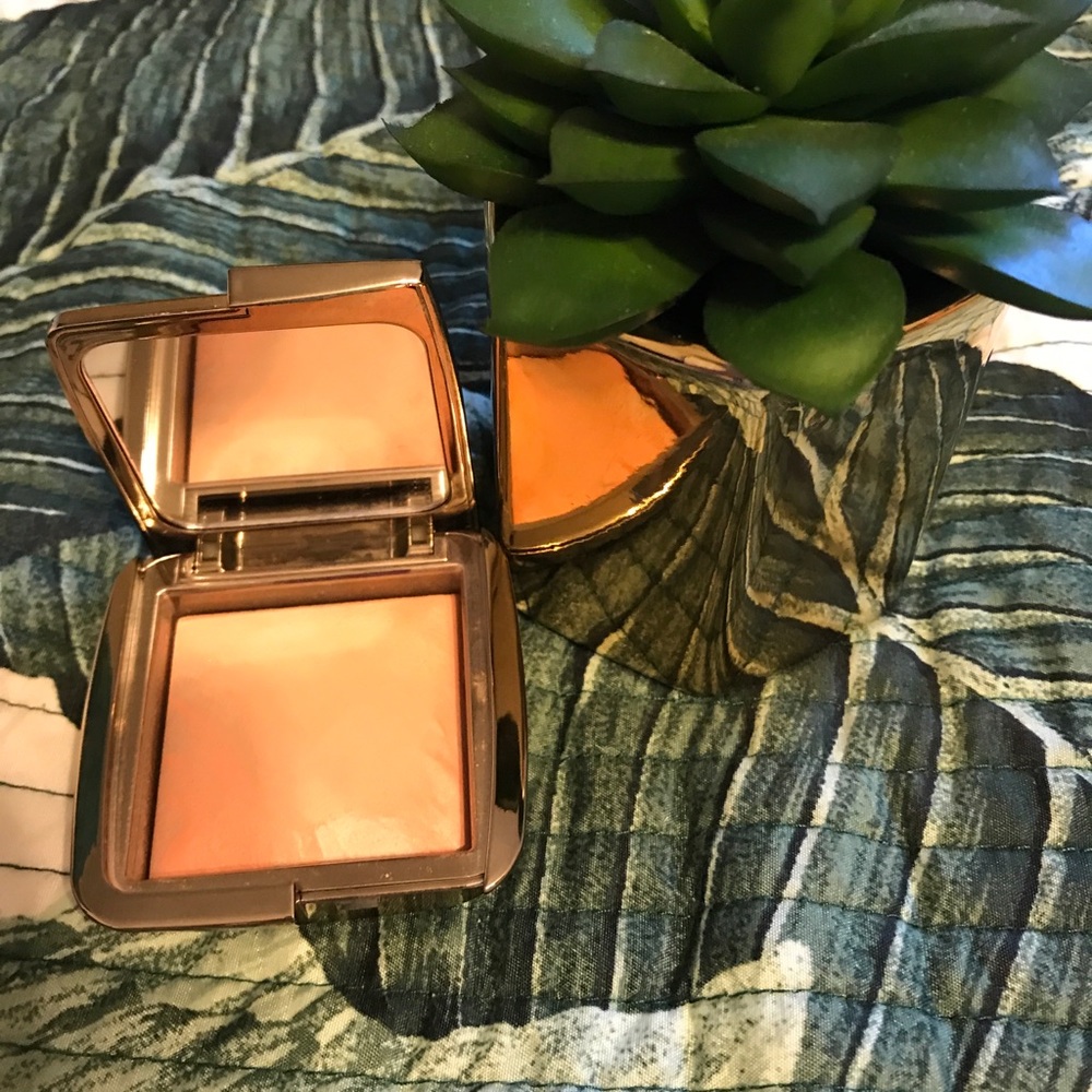 Hourglass Dim Infusion Blush
